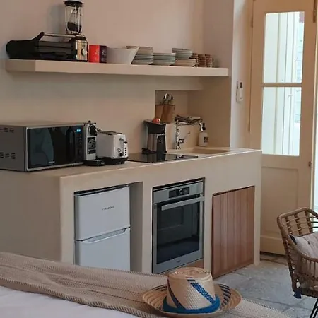 Boho Kali Strata Studio Apartamento *